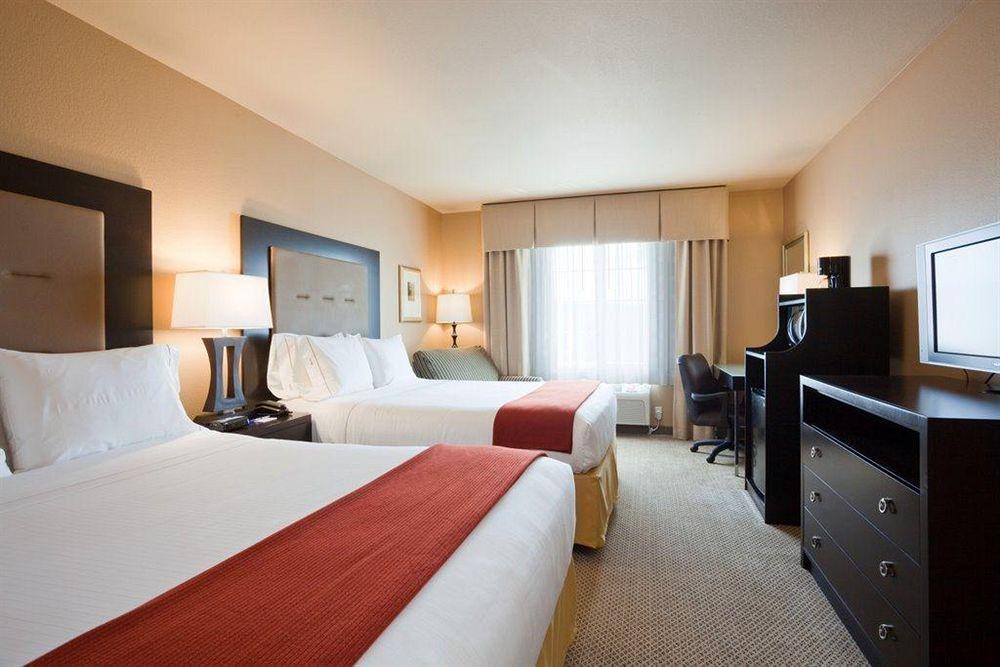 Holiday Inn Express & Suites Gonzales By Ihg Szoba fotó